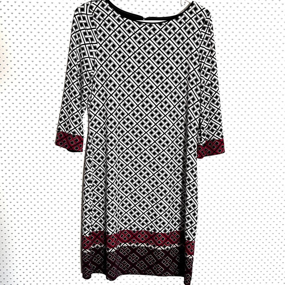 White House Black Market Geo Dress S 4 6 Black White Red Sheath Academia Career